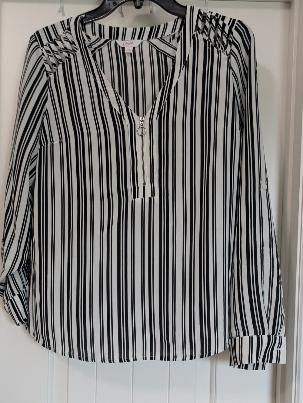 Candie's Striped Zip Front Blouse in Black & White Size Medium